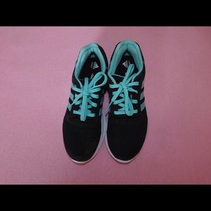 Adidas cloudfoam running shoes